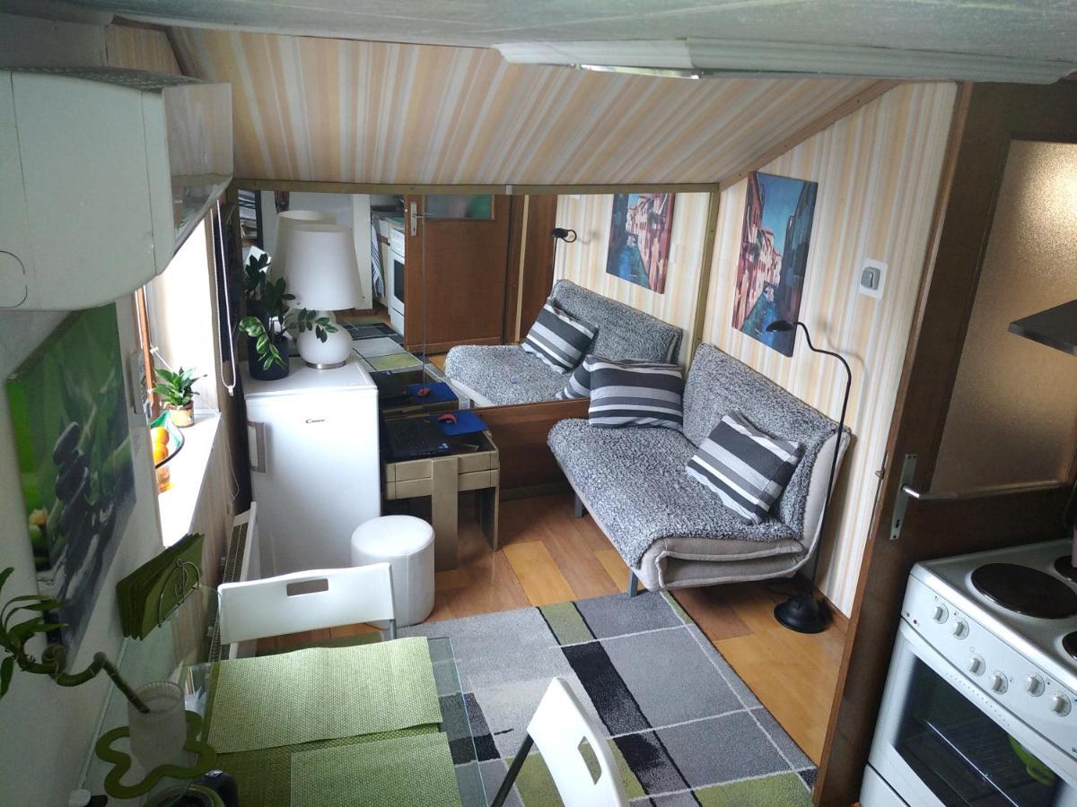 Apartment " Studio Green " Free Parking, Self Check-In زغرب المظهر الخارجي الصورة