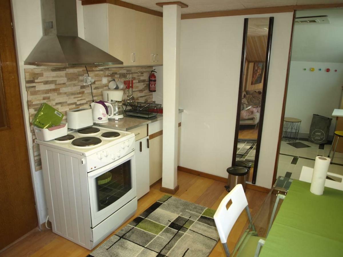 Apartment " Studio Green " Free Parking, Self Check-In زغرب المظهر الخارجي الصورة